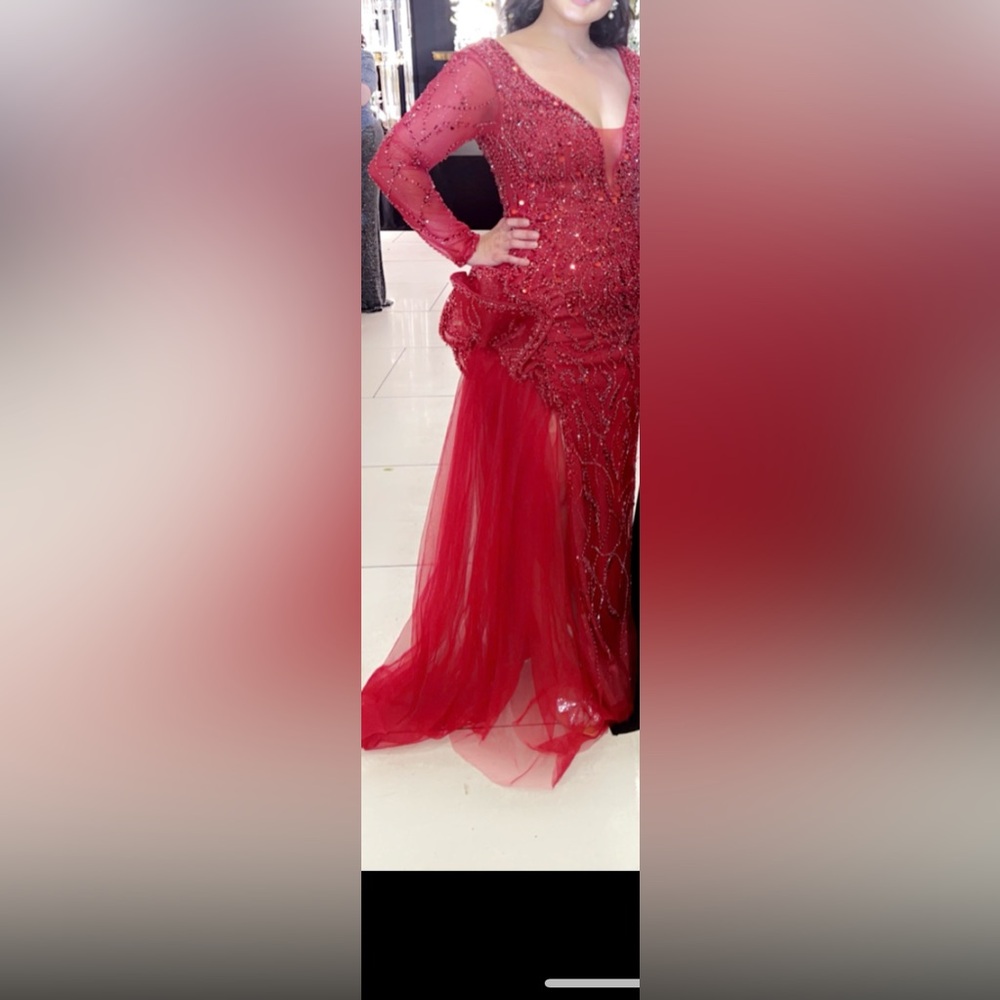 Dress party